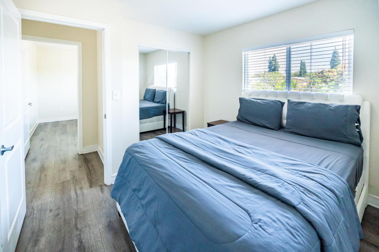 Spacious 5 Bedroom 3 Bath Modern Home By Downtown La With Parking 洛杉矶 外观 照片